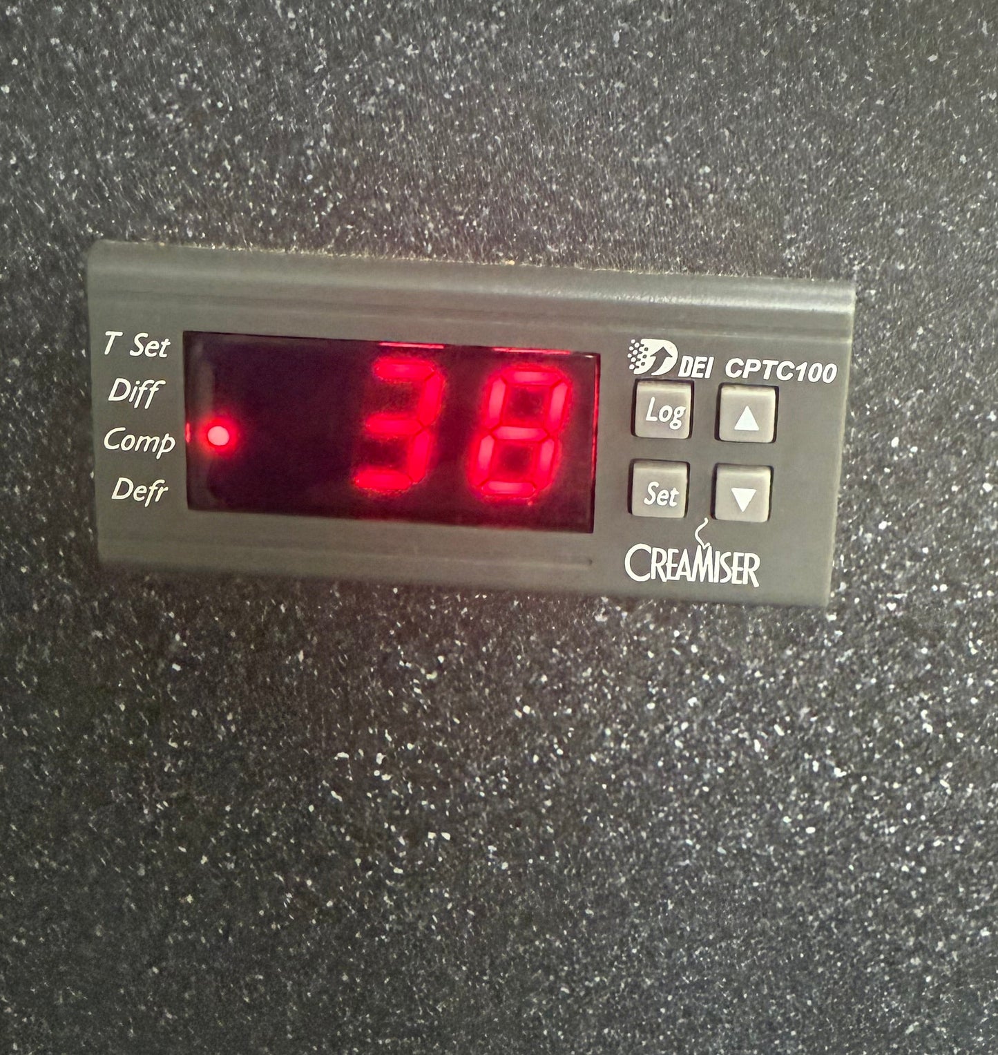 Creamiser 210 Creamer Dispenser, Used Excellent Condition